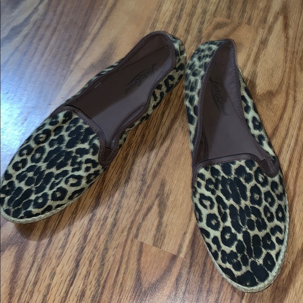 Lucky brand cheetah print flats